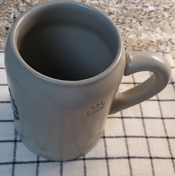 Ceramic beer mug.447291333731962881