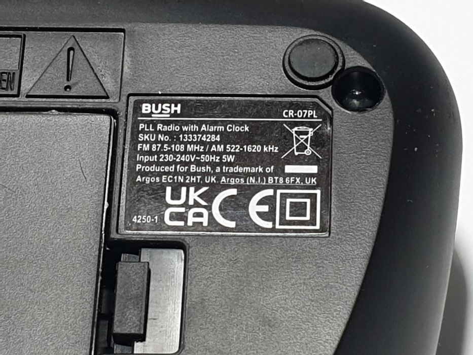 радіо FM AM  будильник Bush Alba CR-07PL + 2шт  акумулятори