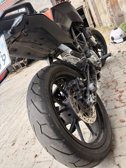 Ktm duke 125 motocykl A1 / B