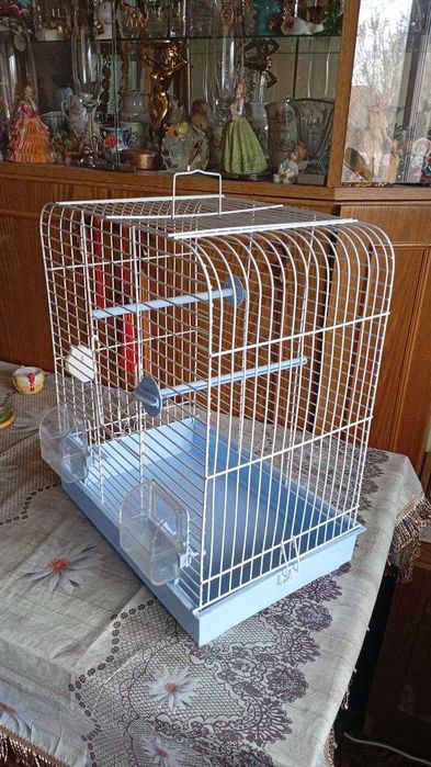 Клітка для папуги