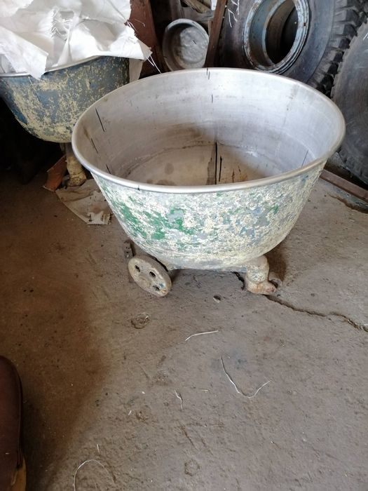 Продам дежу для тіста