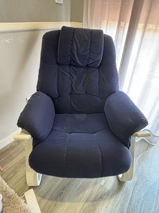 Cadeirao Azul - bom estado