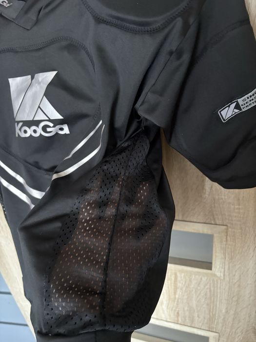 Koszulka Kooga Warrior z ochraniaczami. rozm M/L