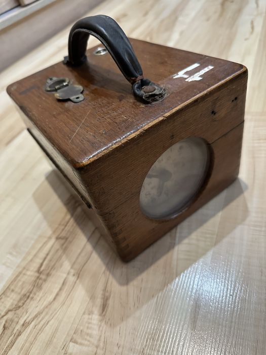 Zegar Gołębiarski  Benzing