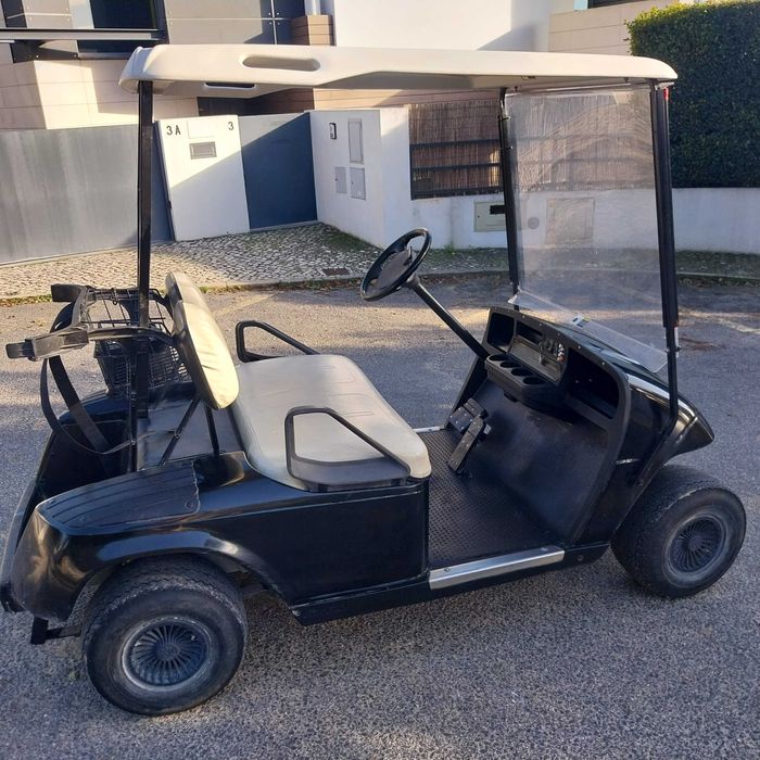 Carro de golfe EZGO