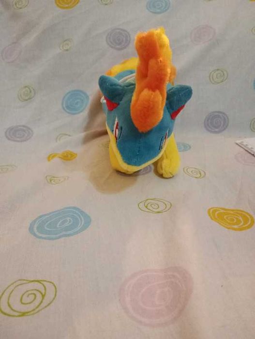 pokémon peluche quilava
