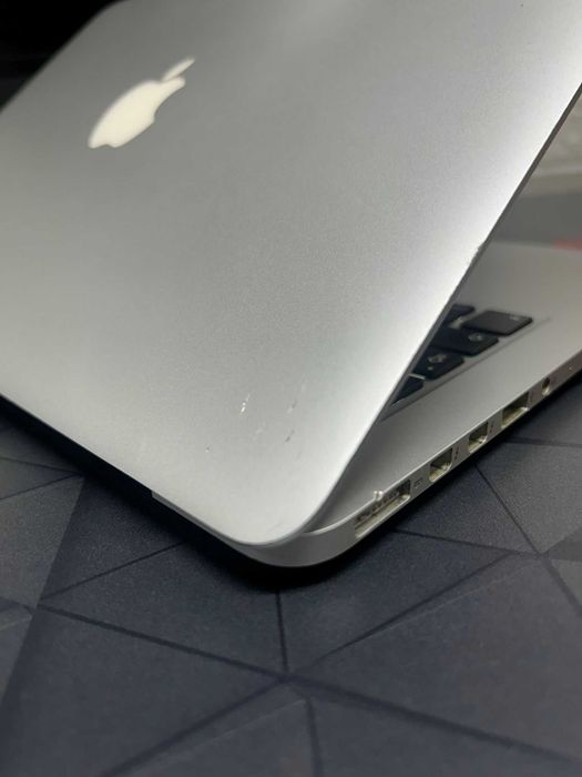 Macbook Pro Retina Late 2013 MacOs Ventura Computador Portátil com OFFICE