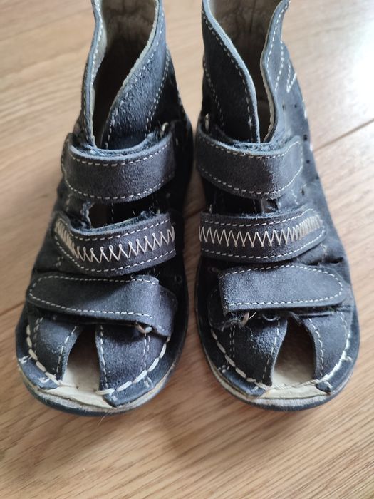 Buty Danielki dziecięce ortopedyczne rozm. 23