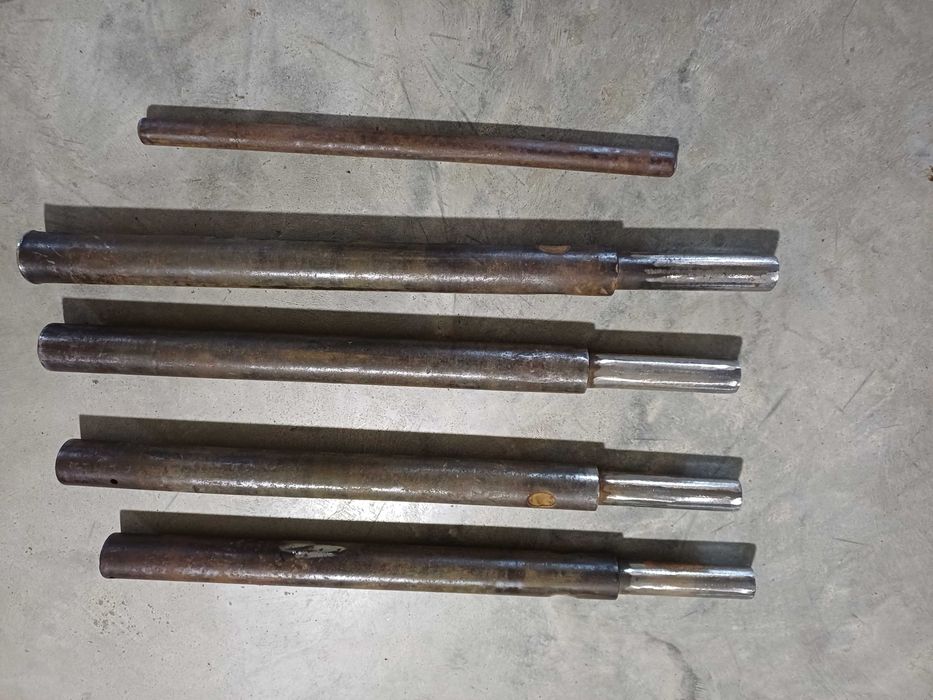 Ferros para desapertar rodas de camião.