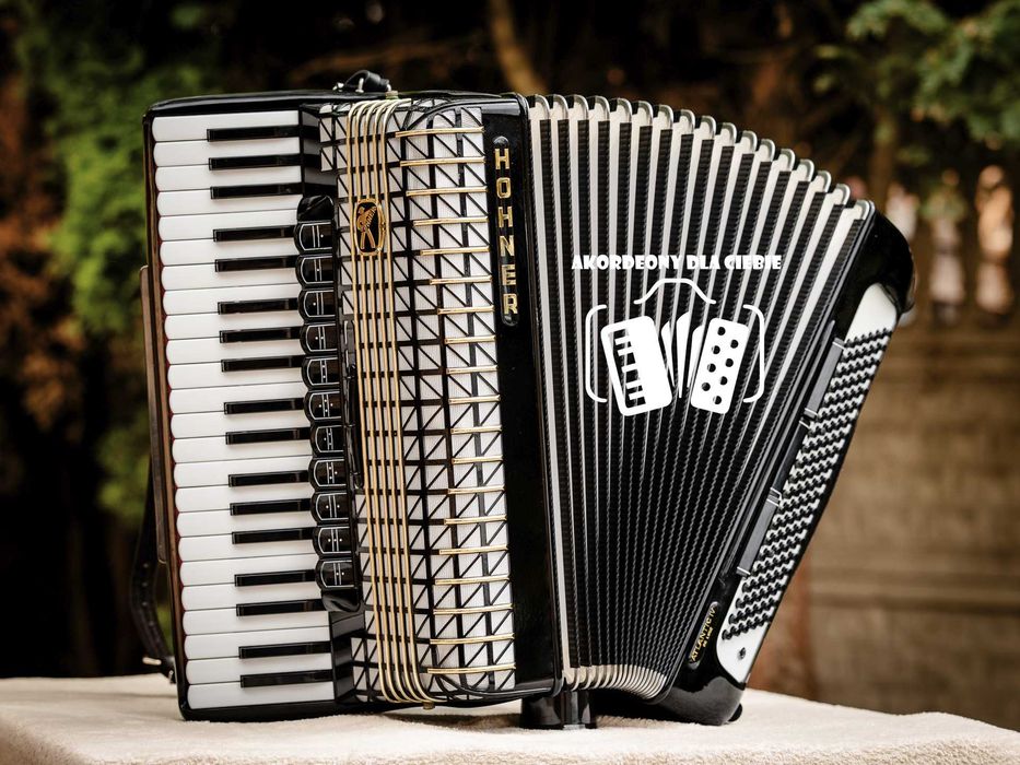 Akordeon Hohner Atlantic IV De Luxe 120 basów 4 chóry