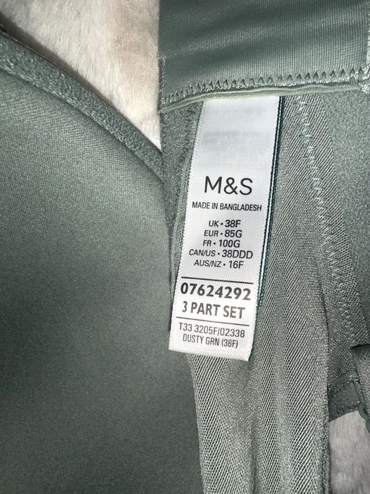 Marks & Spencer khaki biustonosz nowy 85 G