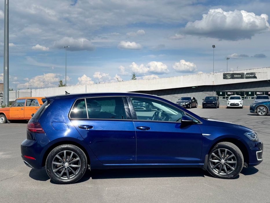 Volkswagen e-Golf 2018 36kw