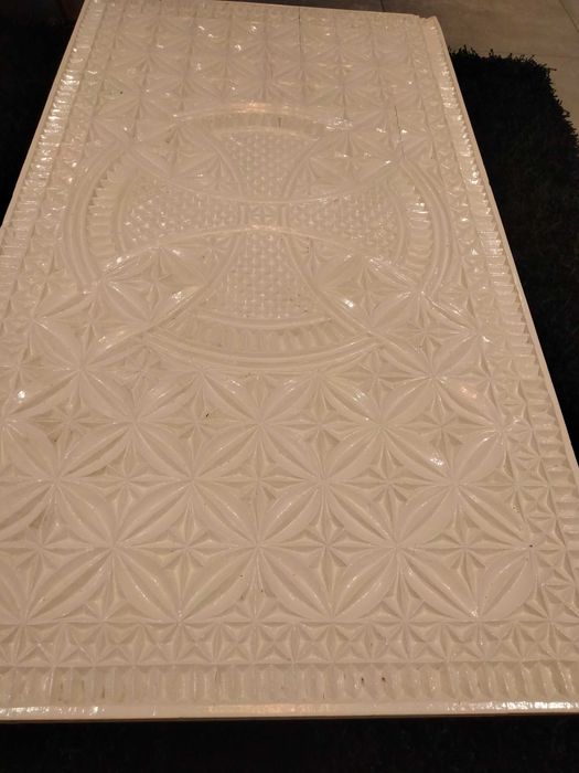 Mesa de centro em madeira