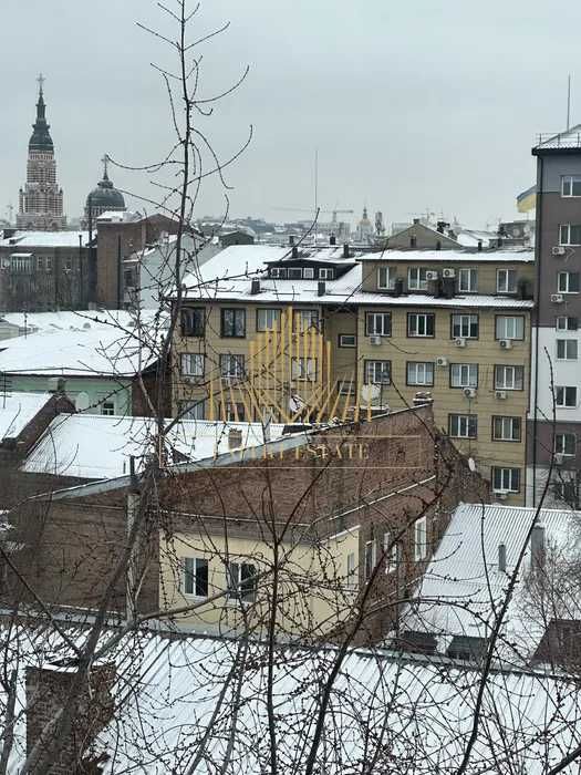 Продам квартиру в новострое ЖК Дмитриевский, Центр, Центральный рынок