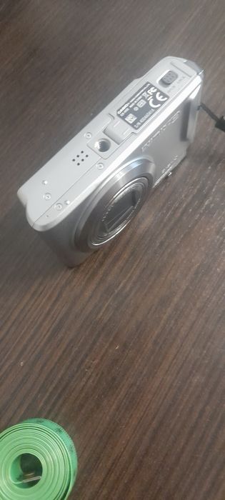 Фотоапарат Casio Exilim EX-H10 (CCD)