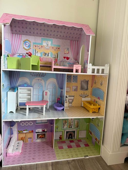 Duży domek dla lalek Barbie  XL z akcesoriami i tarasem