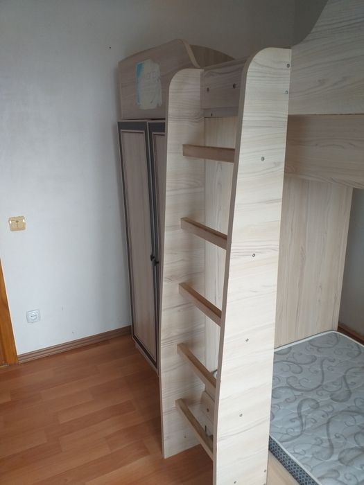 Продам дитячу стінку. Самовивіз.