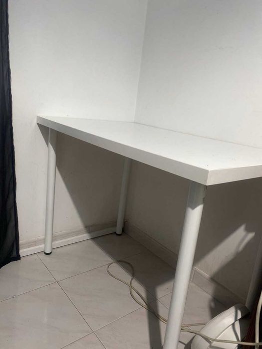 Mesa Linnmon Ikea 100 cm x 60 cm,