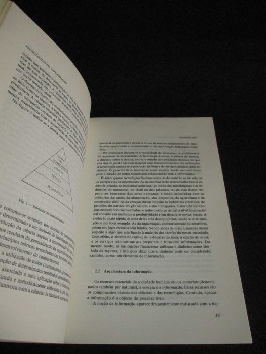 Livro Tecnologias da Informação Helder Coelho