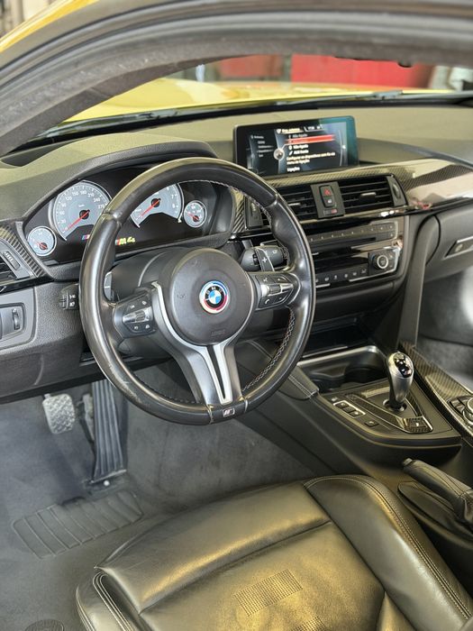 BMW M4 Austin Yellow Metallic