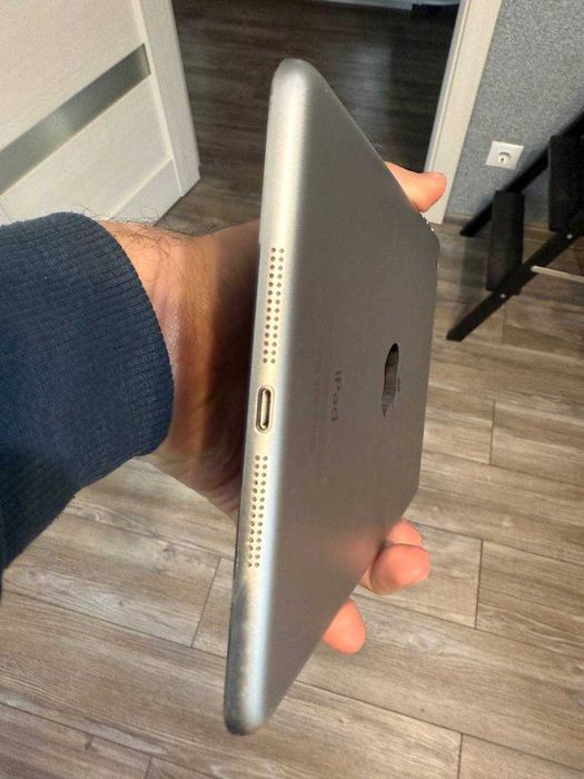 Apple Ipad mini (A1432)