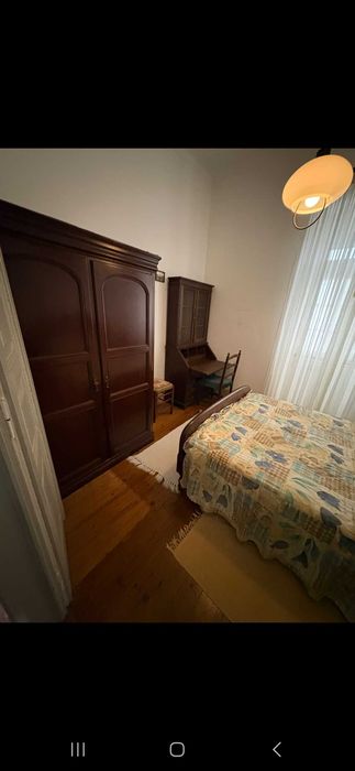 Quarto para arrendar em Coimbra