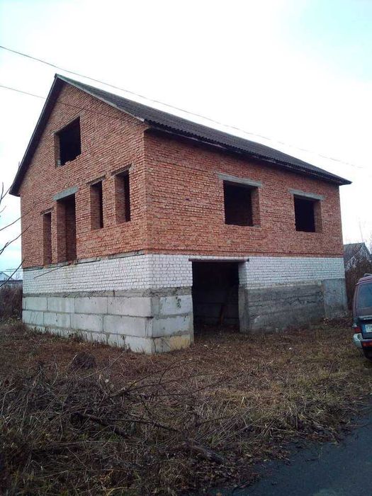 Продається будинок (недобудова)