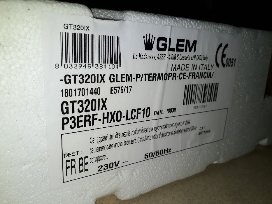 Elektryczna kuchenka NOWA w kartonie