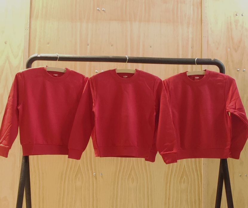 Sweats novas para criança 5/6 anos