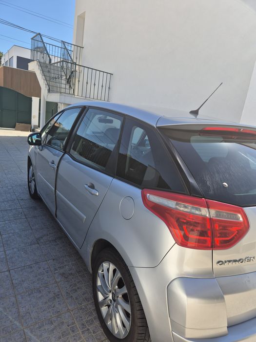 Citroen c4 picasso — photo 4