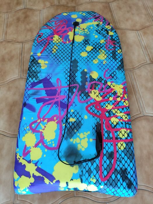 Pranchas de bodyboard,vários tamanhos, padrões e marcas .