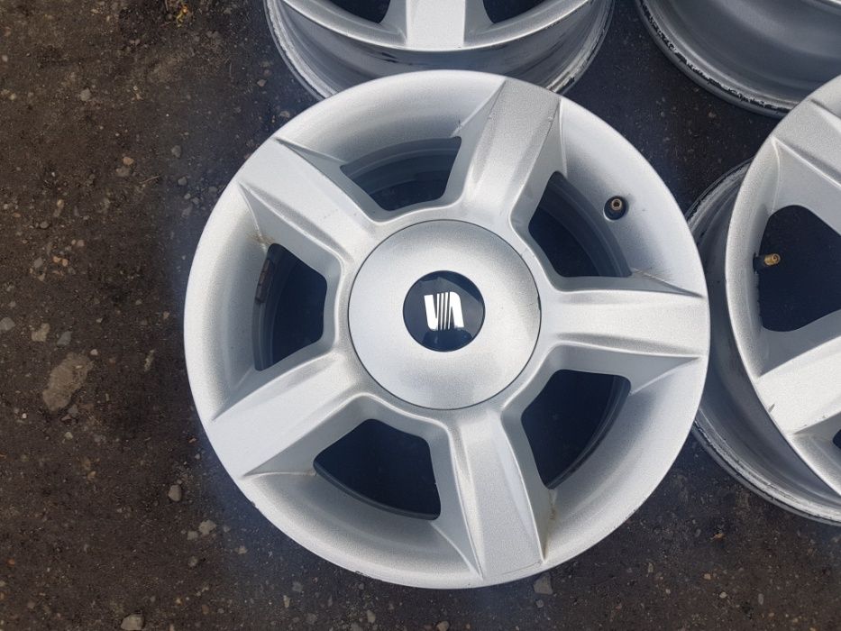 Alufelgi 14 Seat Ibiza Cordoba Toledo Skoda Fabia VW Polo 5x100 ET43