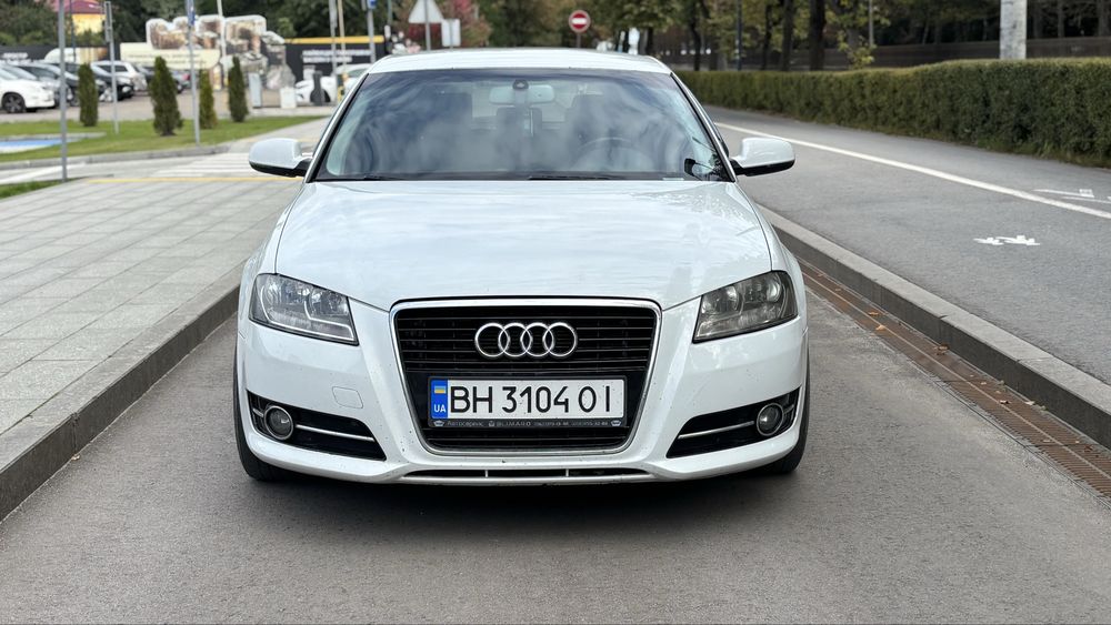 Продам Audi A3 автомат