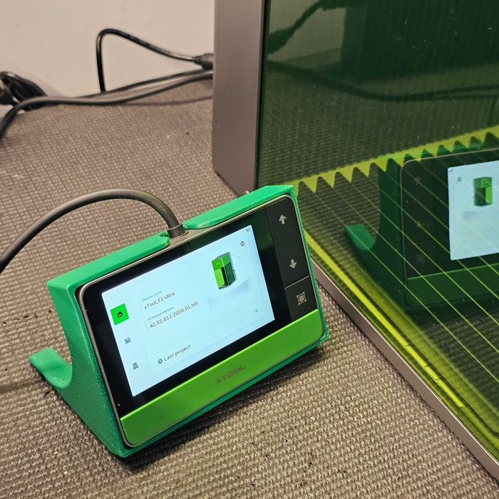 Máquina de Gravação e Corte a Laser Fibra e Diodo -  xTool F1 Ultra