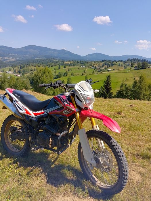 Продам сенке 250 j5 стан норм.