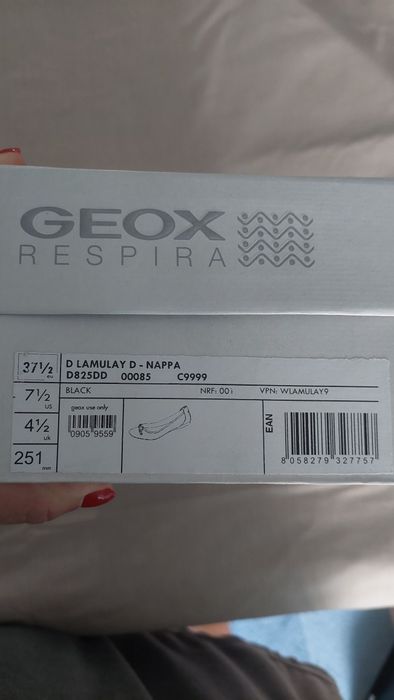 Sabrinas Geox pretas por estrear 37,5