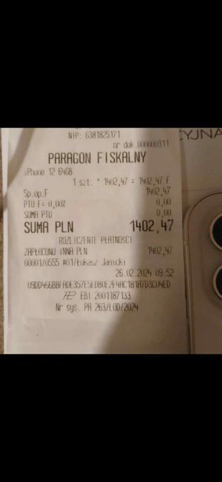 iPhone 12 w kolorze białym