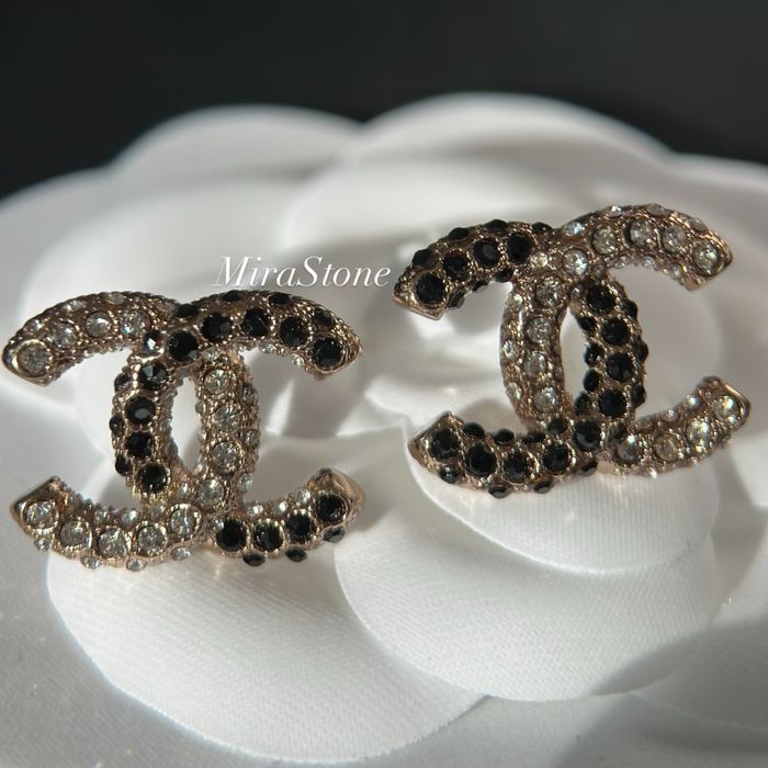Сережки шанель в стилі Chanel
