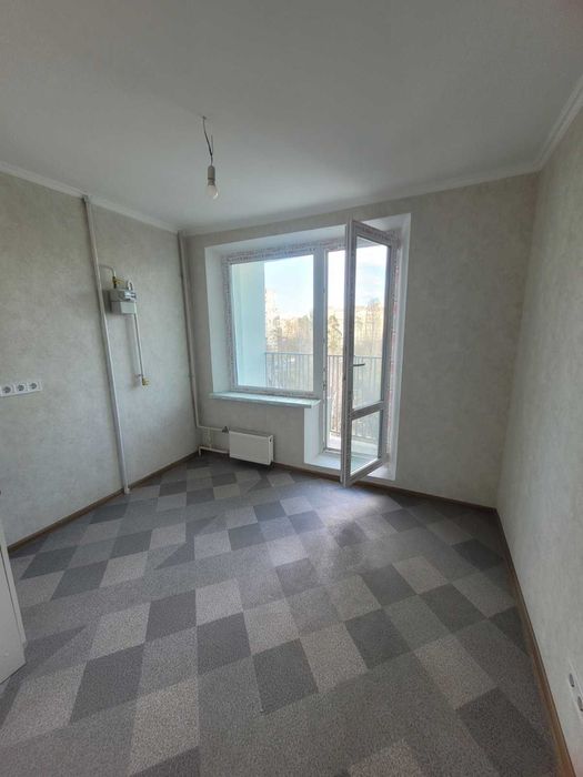 Продам 1к Святошинский р-н м Ак.городок вул Чернобильська буд 9-А
