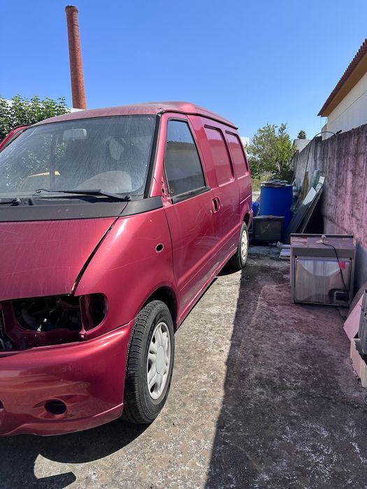 Nissan vanette 1996
