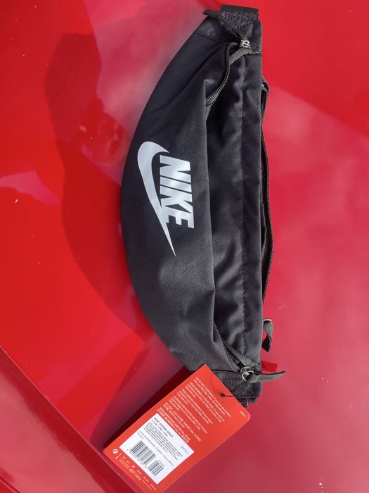 Поясна сумка Nike (бананка) - нова з біркою