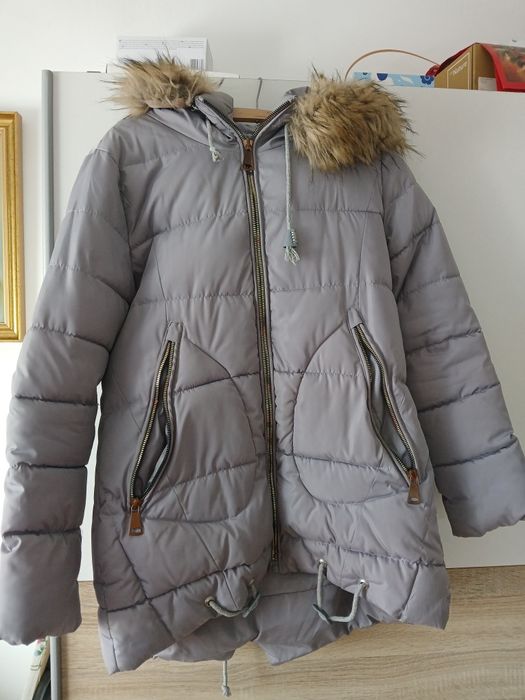 Kurtka damska z kapturem