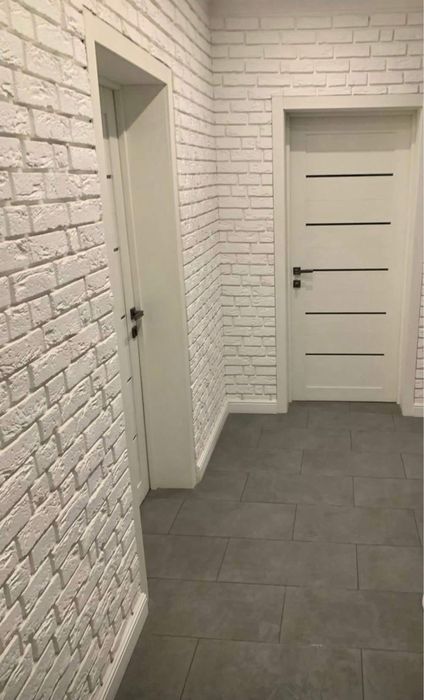 Квартира трикімнатна  в центрі Луцька