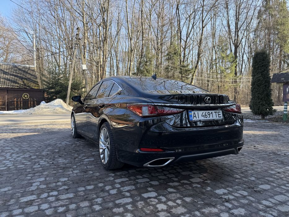 Lexus es 350, офіційна, сервісна історія, багато додаткових вкладень