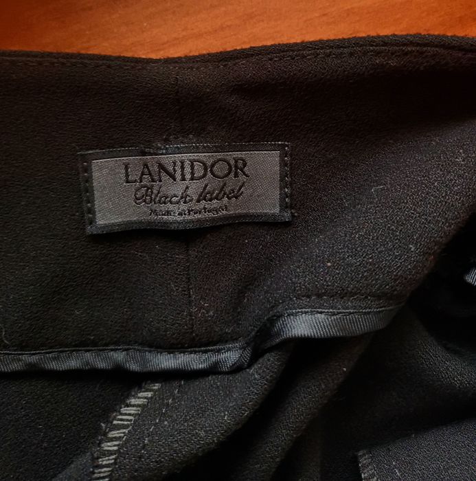 Calças pretas  - Lanidor