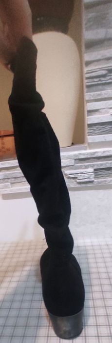 Продам замшевые споги