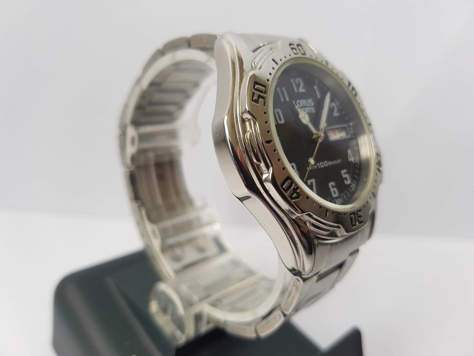 Годинник Lorus sports v743-8b40, кварц (Seiko-Epson), нержавійка