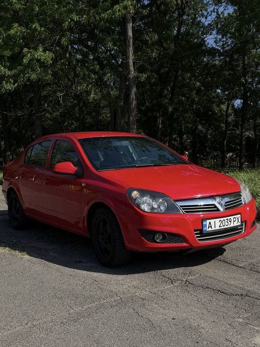 Opel Astra 2013 газ/бензин 1.6