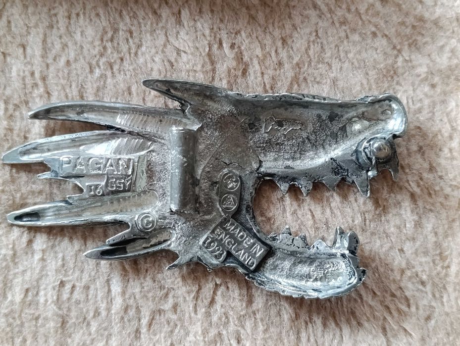 Stara klamra do paska Alchemy Gothic – metalowa, ciężka
