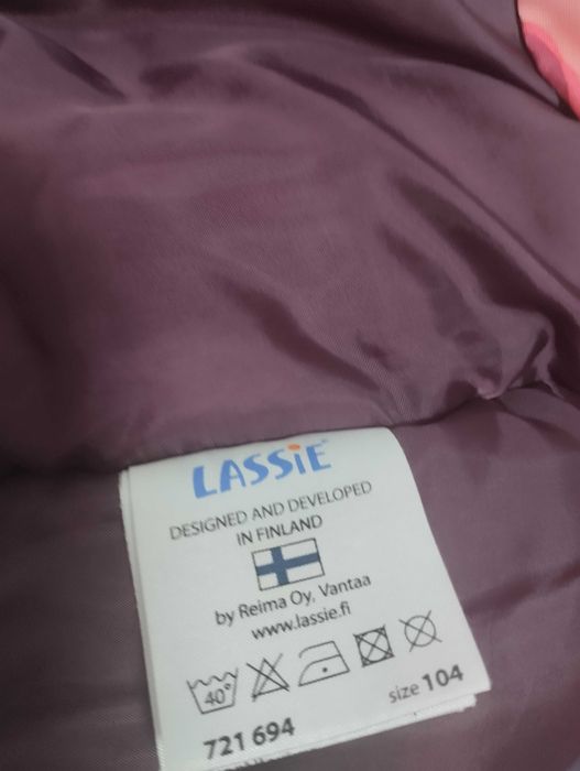 Куртка фірма lassie
